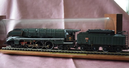 Maquette locomotive jouef - ho,