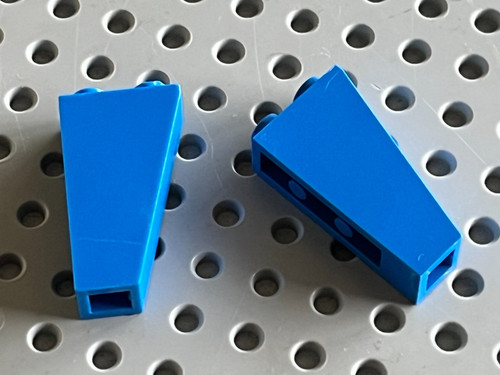 Lego blue slope brick ref - slope,