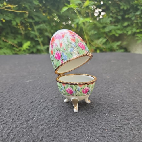 Oeuf porcelaine pilulier - en,