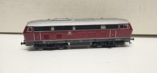 Roco locomotive diesel 215 - diesel, br