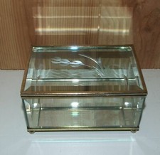 Boîte à bijoux en verre