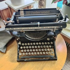 machine a écrire  Underwood
