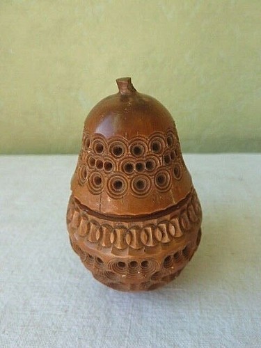 Oeuf noix corozo sculptée - de,