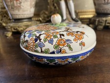 BELLE BONBONNIERE EN FAIENCE