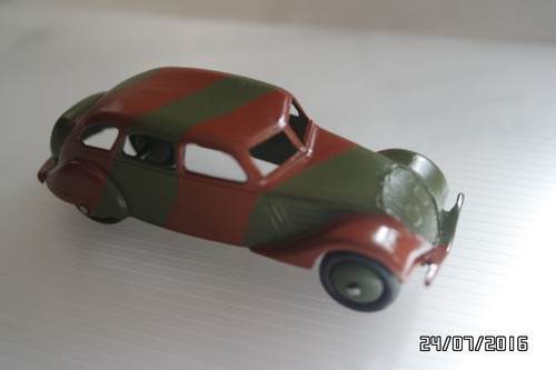 Peugeot 402 militaire - peugeot,