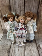 🌸 3 Anciennes Mini Poupées