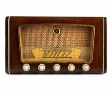 Radio ancienne vintage en bois