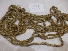 lot 600 perles en verre grain de riz  broderie sur fils couleur café au lait