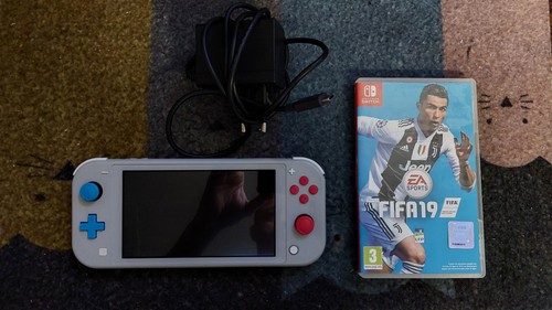 Nintendo switch lite - nintendo,