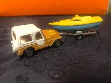 voiture Jeep sigle Golden Eagle avec remorque bateau voilier Majorette N°268