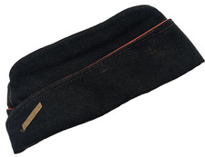 K1b/08/25 (REF26683) COIFFE militaire bonnet de police armée française medal