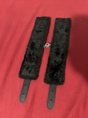 Menottes poignets cuir - menottes,