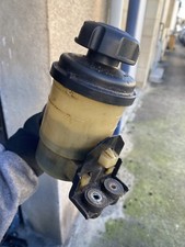 Bocal direction assistée kia carens 140 cv  2007 à 2010