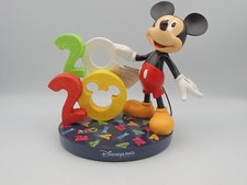 Disneyland Paris - Figurine Résine Mickey 2020 - Disney France