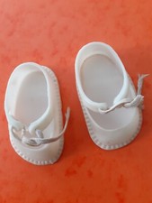 Chaussures de poupée ancienne