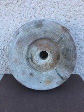 Ancienne pierre de meule / Affutage / A détourner / Meule