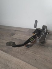 Pedale d'embrayage RENAULT