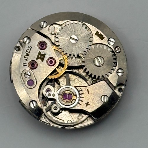 Mouvement pour montre eta 2512 - pour,