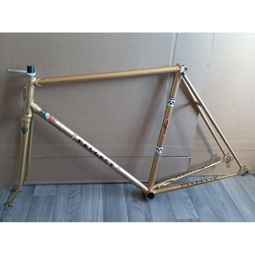 Cadre velo peugeot - cadre,