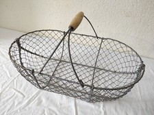 Ancien Panier en fer grillagé 48 x 28 cm par 14 cm de haut