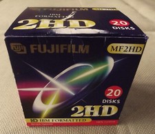 FUJIFILM MF2 HD  [19 disquettes inutilisées]