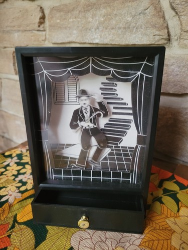 Boîte a musique - 🔲, 🎼....boÎte