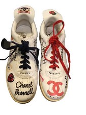 Superbe Et Authentique Modèle