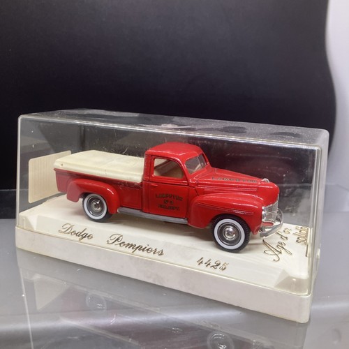 Solido dodge pompier - 1/43,