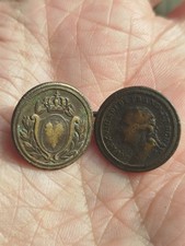 bouton de cape royaliste Louis