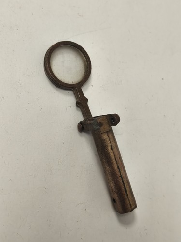 Petite loupe ancienne vintage