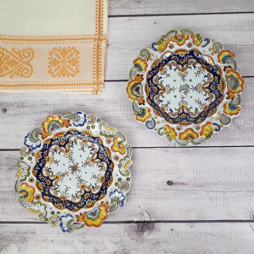 Duo des assiettes vintages