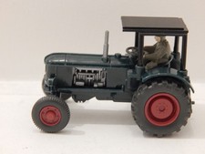 WIKING TRACTEUR CABINE + PERSONNAGE  HO SANS BOITE