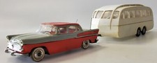 SIMCA CHAMBORD ROUGE GRIS ET CARAVANE HENON NOREV PLASTIQUE 1/43 SANS BOITE