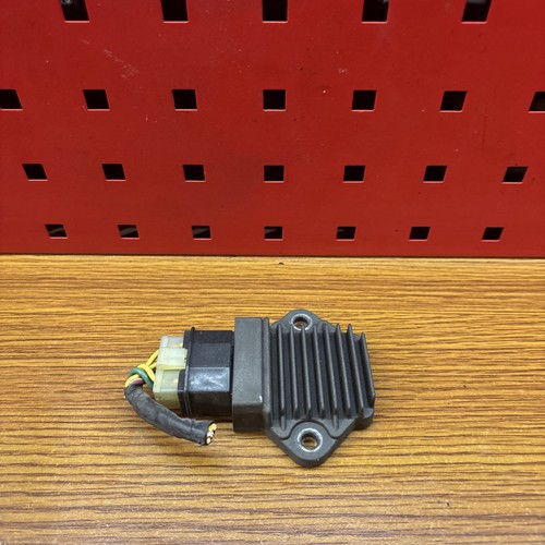 Regulateur tension vtr 1000 - de,
