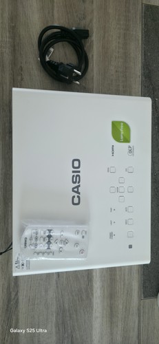 Casio projecteur lampfree dlp - casio,