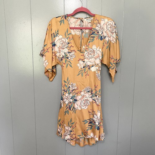 Billabong light golden yellow - billabong,