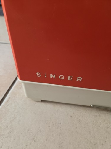 Jouet machine coudre singer - a,