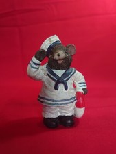 Statuette en résine rat marin 