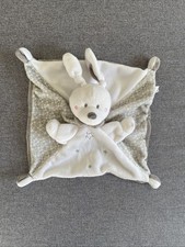 Doudou Plat Lapin Blanc Etoile