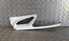 Grille calandre avant gauche -