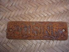 Plaque en fonte ancienne CUISINE