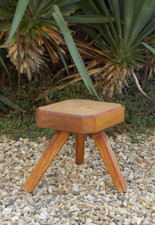 ANCIEN PETIT TABOURET EN BOIS SCANDINAVE PIEDS TRIPODE ANNEE 70
