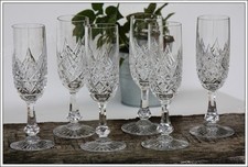 Set 6 flûtes à Champagne