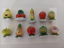 FEVES COMPLETE LES PETITS FRUITS EN TRES BONNE ETAT