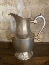 Pichet ancien en métal argenté – Style classique à anse mouvementée