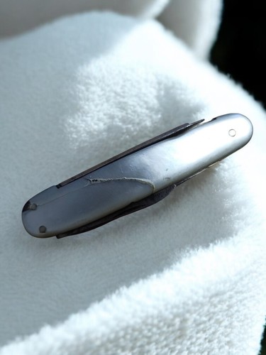 Couteau pliant ancien - , manche