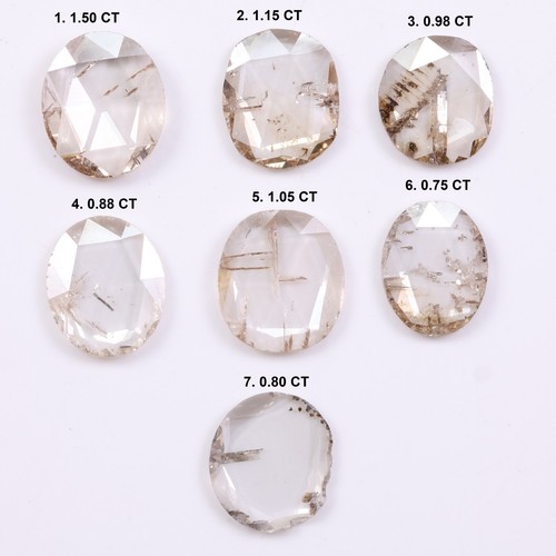 Diamant ovale rose taillé - , en