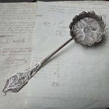 Cuillère Saupoudreuse