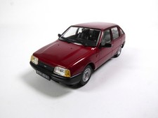 IZ 2126 - 1/43 DeAgostini Ixo