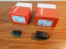 1 fiche mâle + 1 fiche femelle 2 pôles marque LEGRAND 50127 / 50122